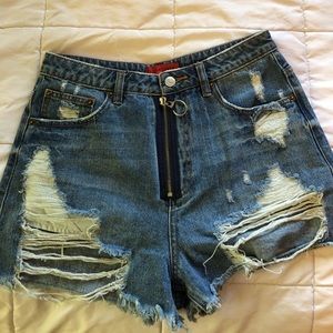 Signature 8 High Waisted Jean Shorts